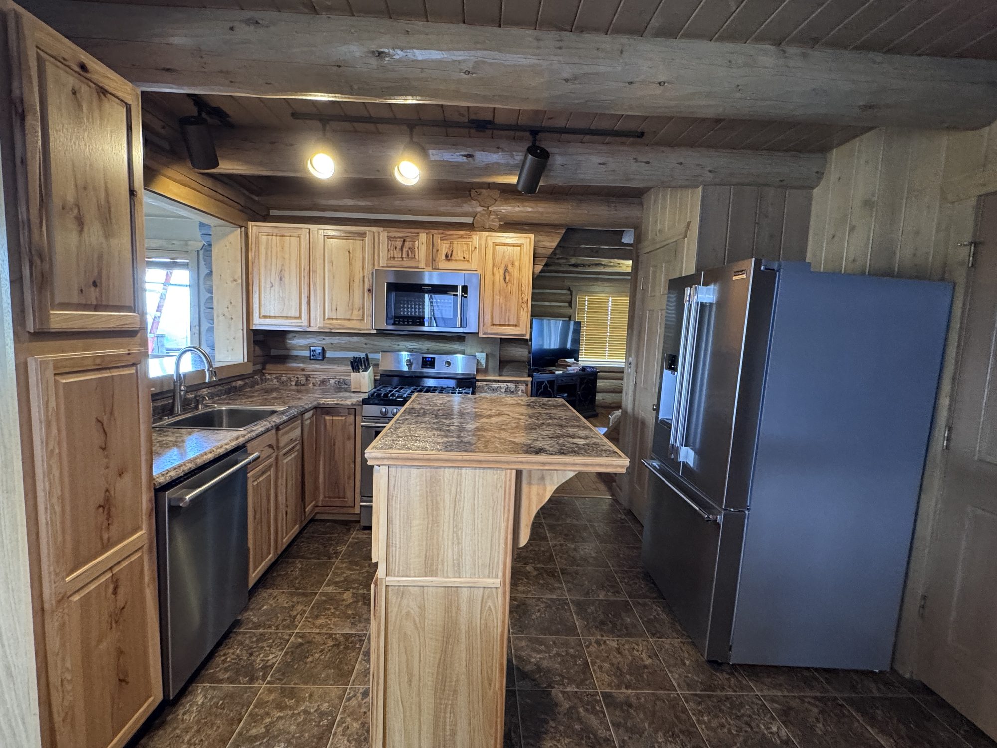 Kitchen pass-through to the dining room